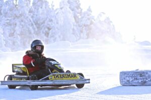 Voyage Laponie tout compris ice karting motoneige safari 2025 2026 2027 tout inclus